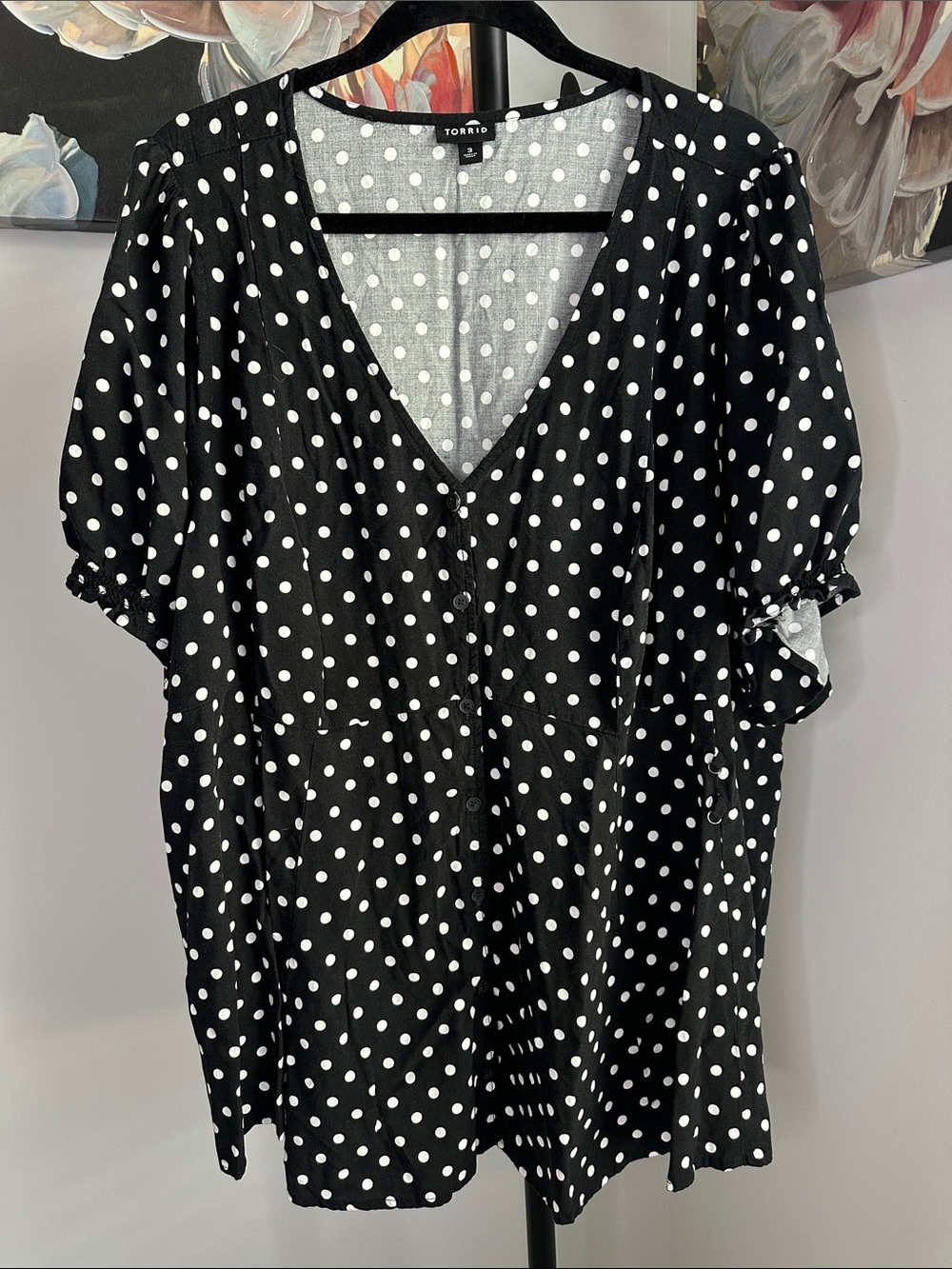 torrid Black & White Polka Dot V-Neck Blouse